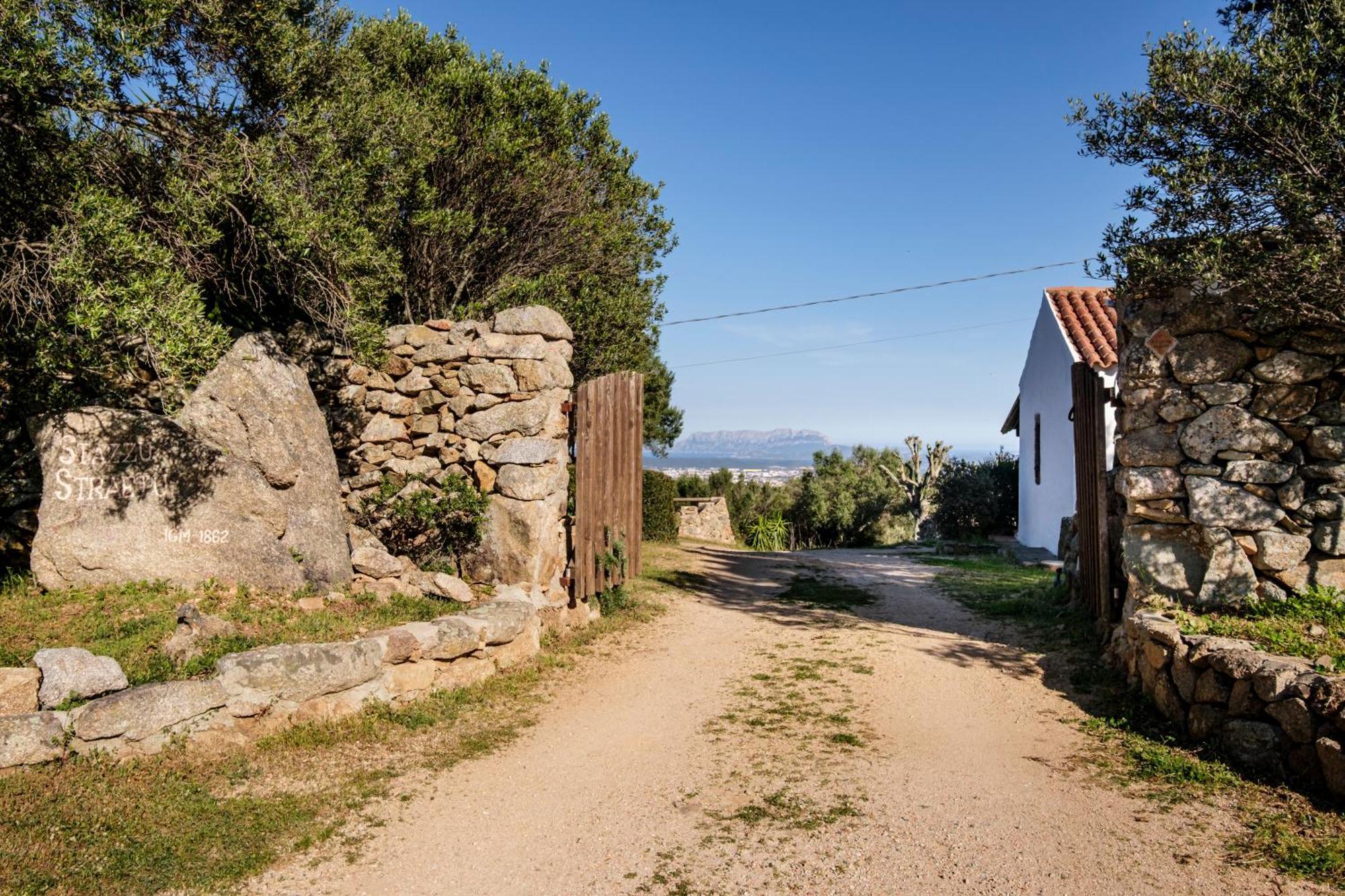 Stazzu Straetu Antico Stazzo Gallurese Con Vista Sul Golfo Di Olbia